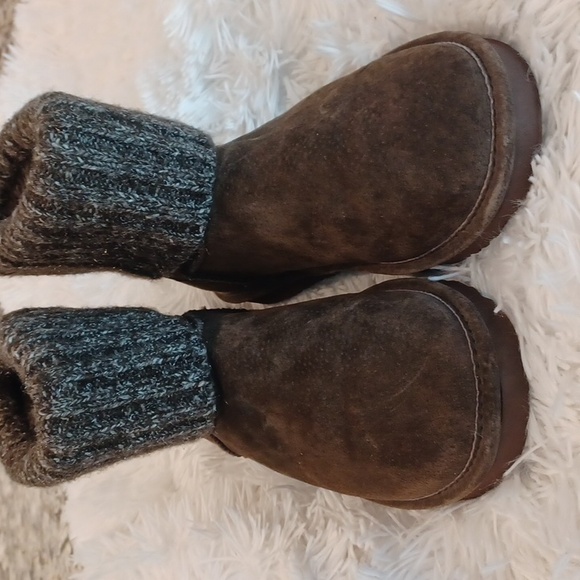 Lamo Boots Womens Ankle Brown Suede Fur Lining Sparkled Sweater Cuff Top SZ 8 - Picture 3 of 16